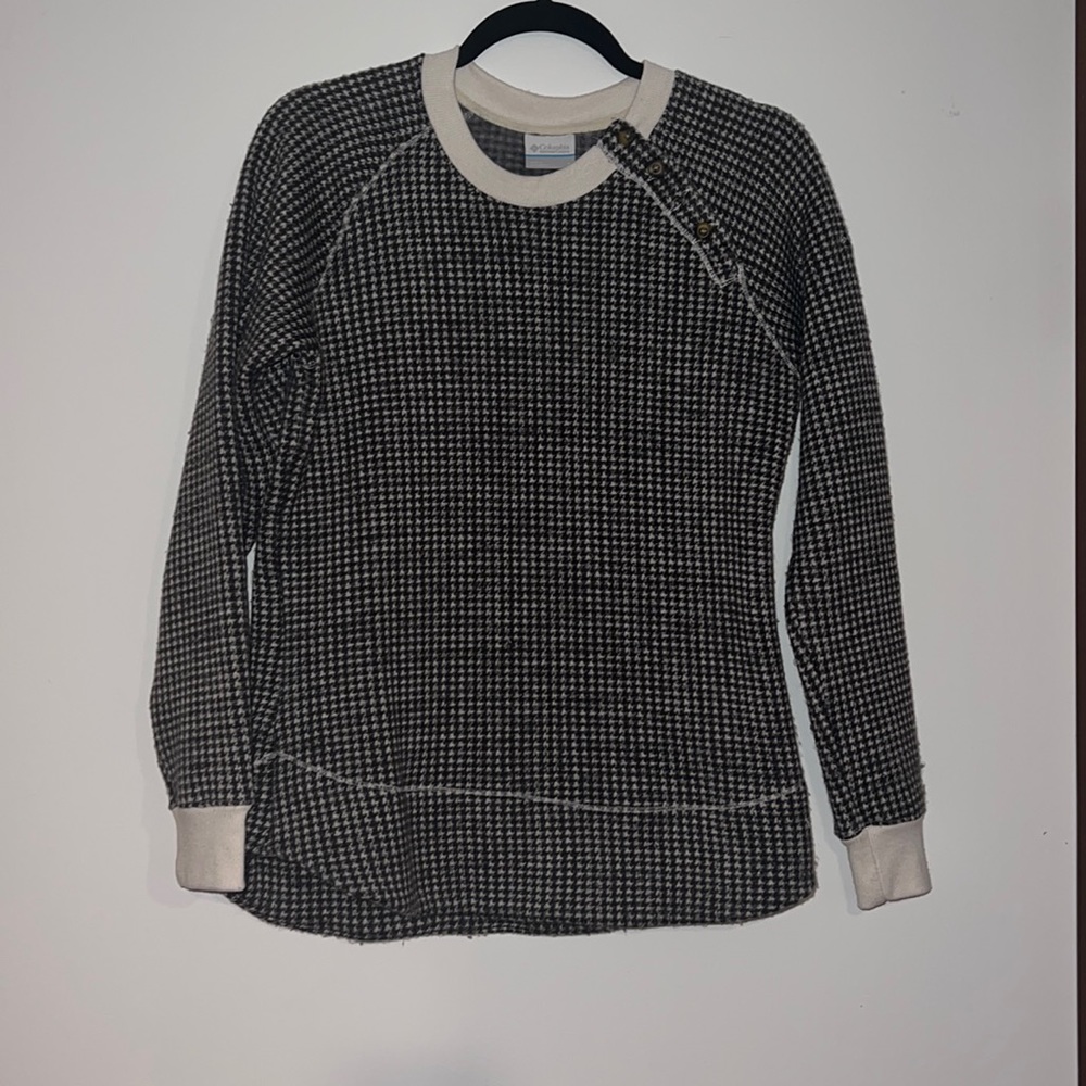 Columbia crew neck